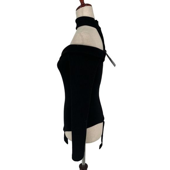 ASTR THE LABEL Black Ribbed Tribeca Off the Shoulder Bodysuit- Size Small- NWT - Picture 7 of 15